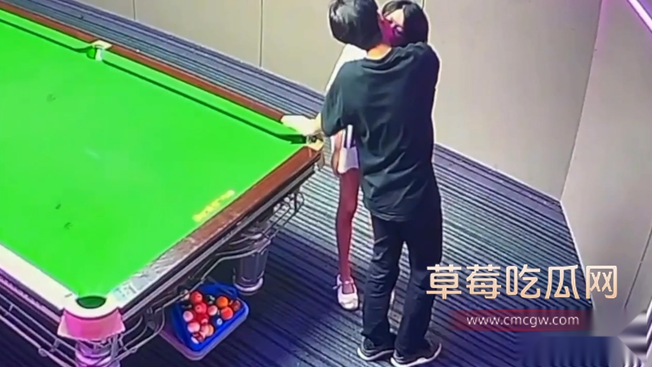 台球室卿卿我我 5 台球室卿卿我我 5