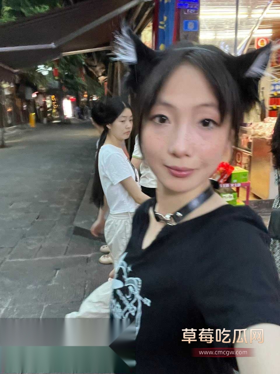 刘思函3.jpg 刘思函3.jpg