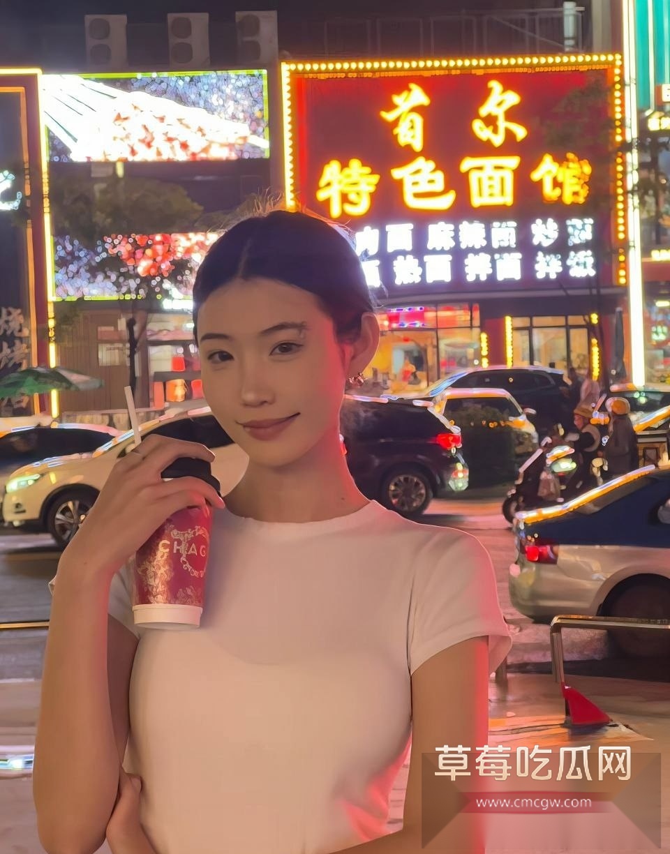 女大学生与男友私密视频 3
