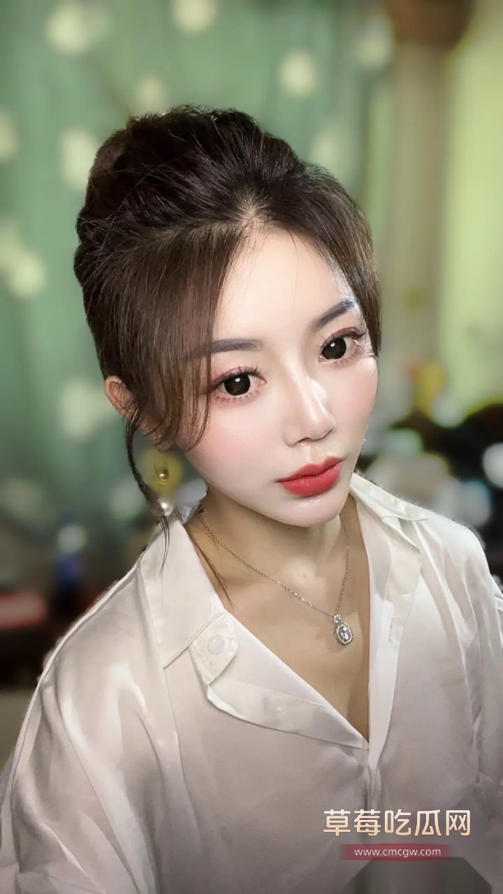 抖音1987烧烤老板娘大胆玩梗 1 抖音1987烧烤老板娘大胆玩梗 1