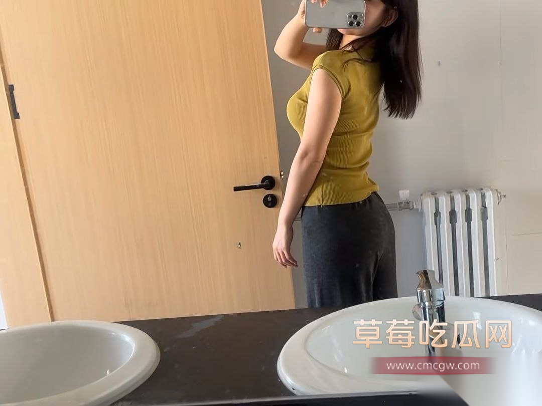 小学历史老师左茜被曝光不雅 6 小学历史老师左茜被曝光不雅 6