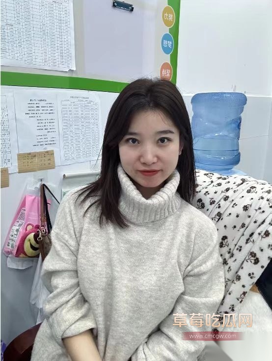 小学历史老师左茜被曝光不雅 19 小学历史老师左茜被曝光不雅 19