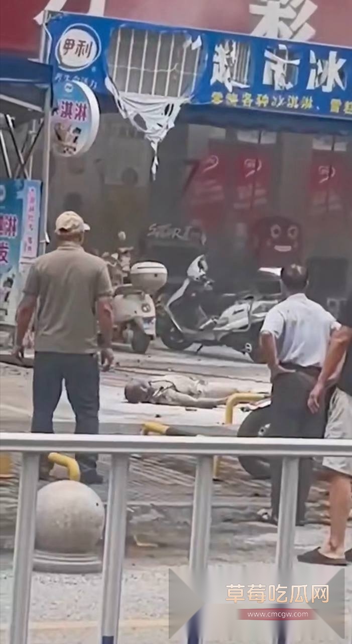 挑战烧衣服被烧死 3