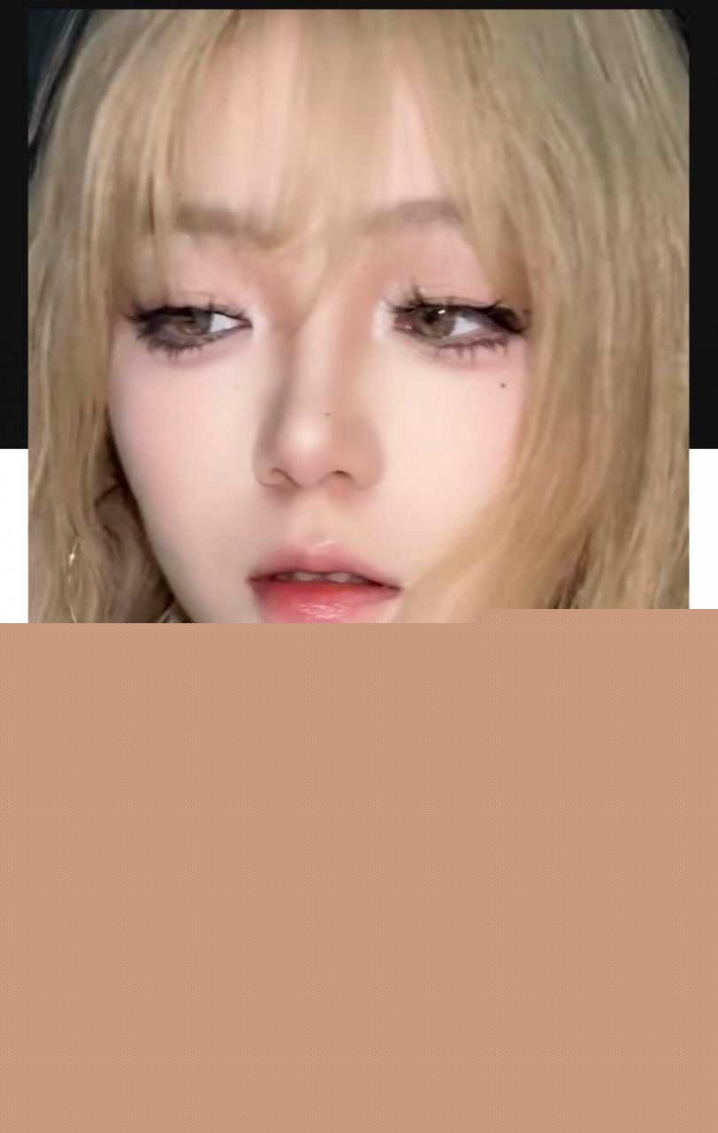 小郑嘻嘻3.jpg 小郑嘻嘻3.jpg