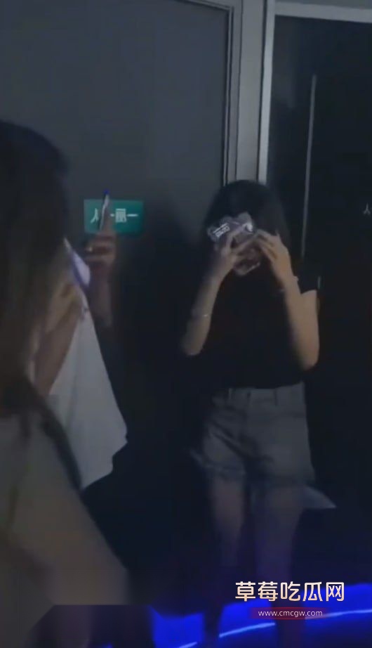 酒吧厕所情侣啪啪事件4 酒吧厕所情侣啪啪事件4