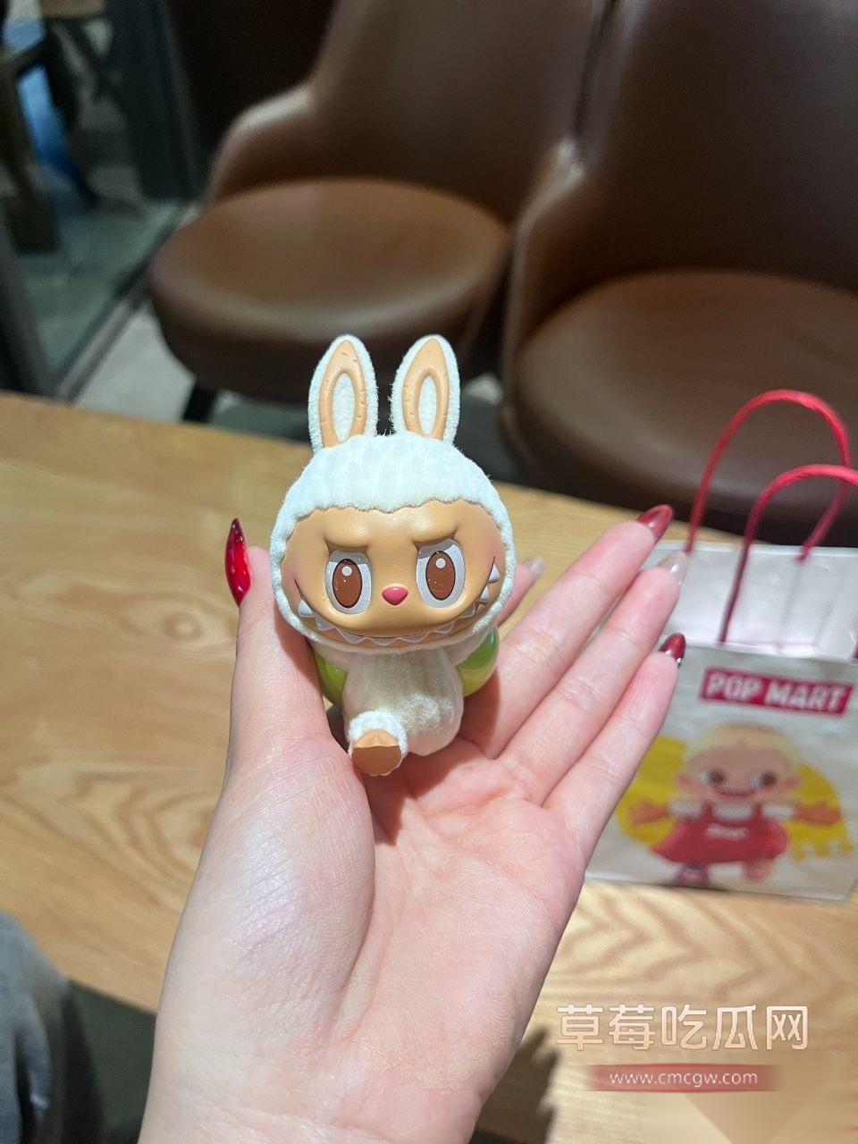 高颜大三母狗喜欢收藏labubu 6 高颜大三母狗喜欢收藏labubu 6