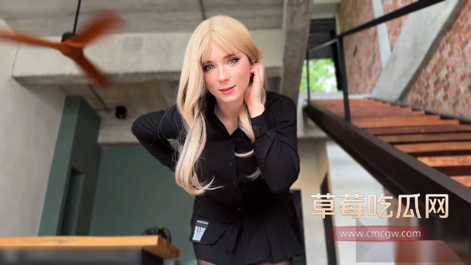 高颜值俄罗斯嫩妹骚货小狐狸SweetieFox 1