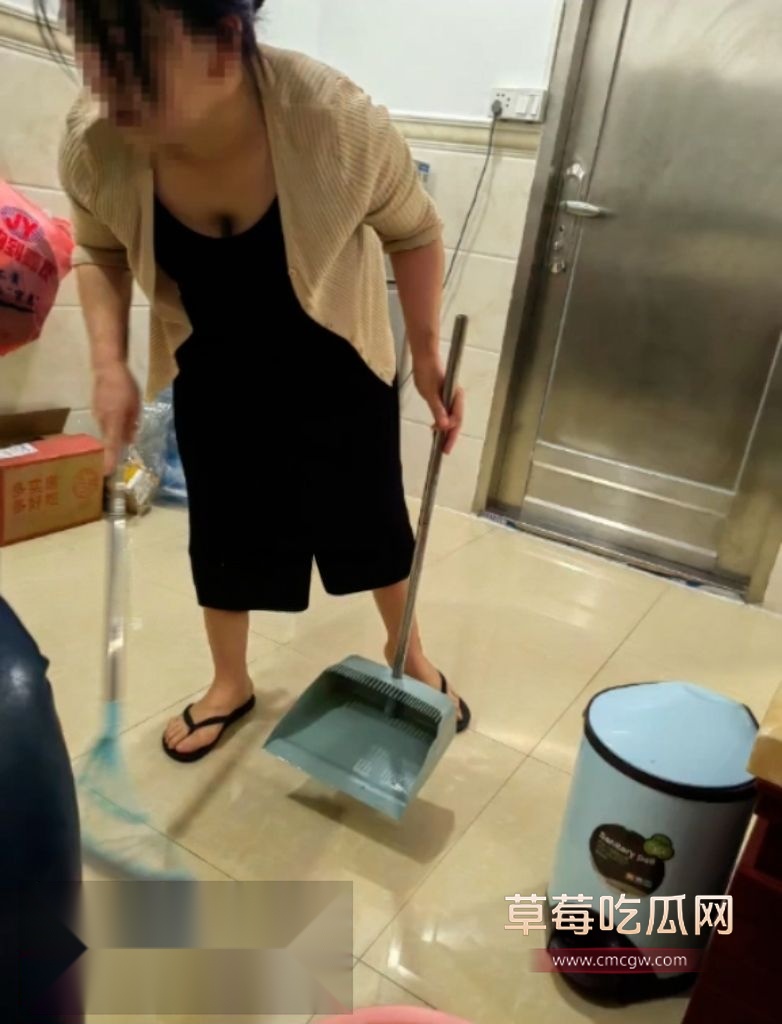 和妈妈各种深入交流2 和妈妈各种深入交流2
