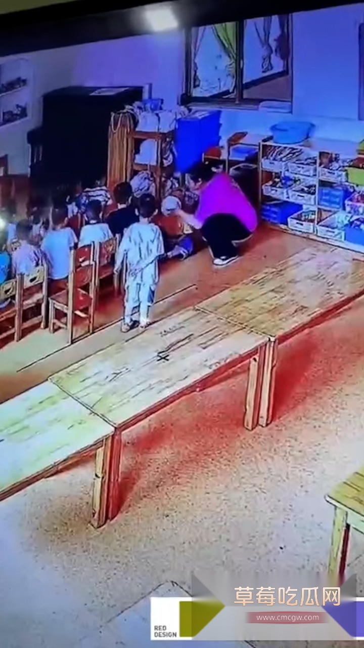 幼儿园幼师虐童 6 幼儿园幼师虐童 6