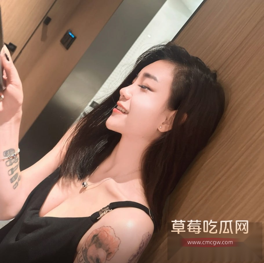 然后的然全裸直播PK 5 然后的然全裸直播PK 5