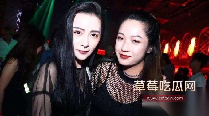 新加坡花店老板娘3Babeyiyi 3 新加坡花店老板娘3Babeyiyi 3