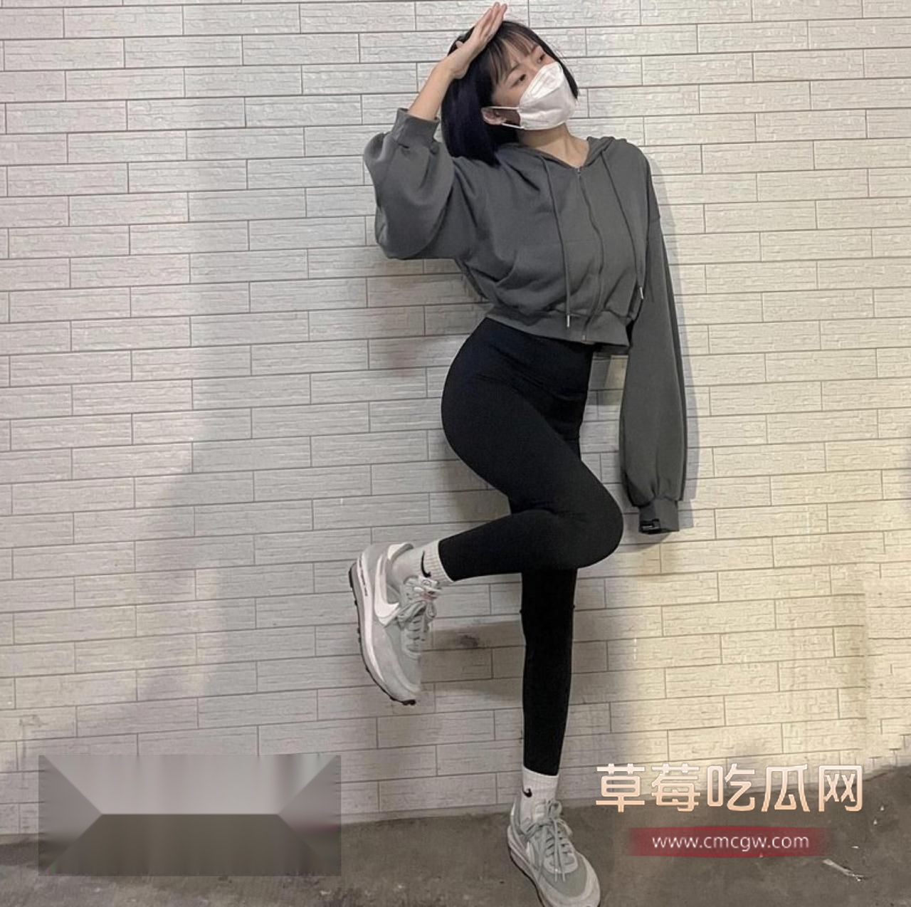 大三软萌台妹遭男友分手泄密 2