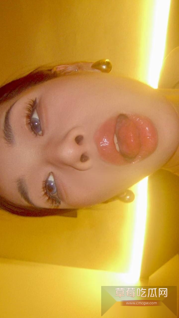 2 2