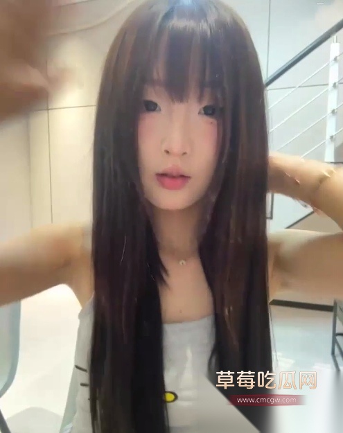 约炮极品碎花裙学妹 1 约炮极品碎花裙学妹 1