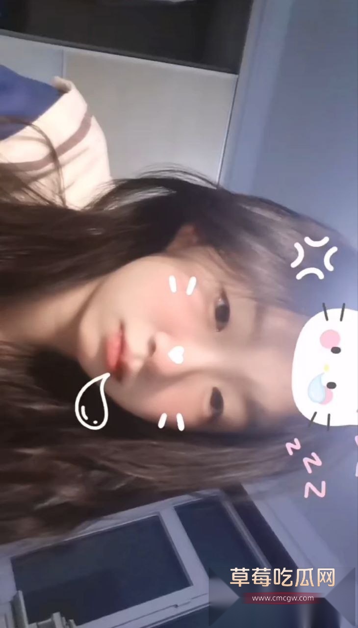 江苏盐城06年眼镜母狗陈欣雯 8