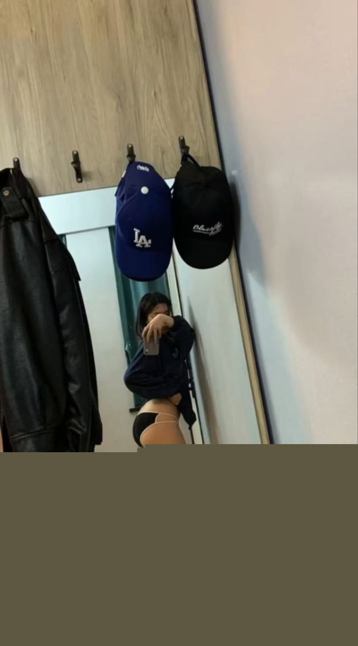 健身猛男调教极品身材骚母狗6 健身猛男调教极品身材骚母狗6