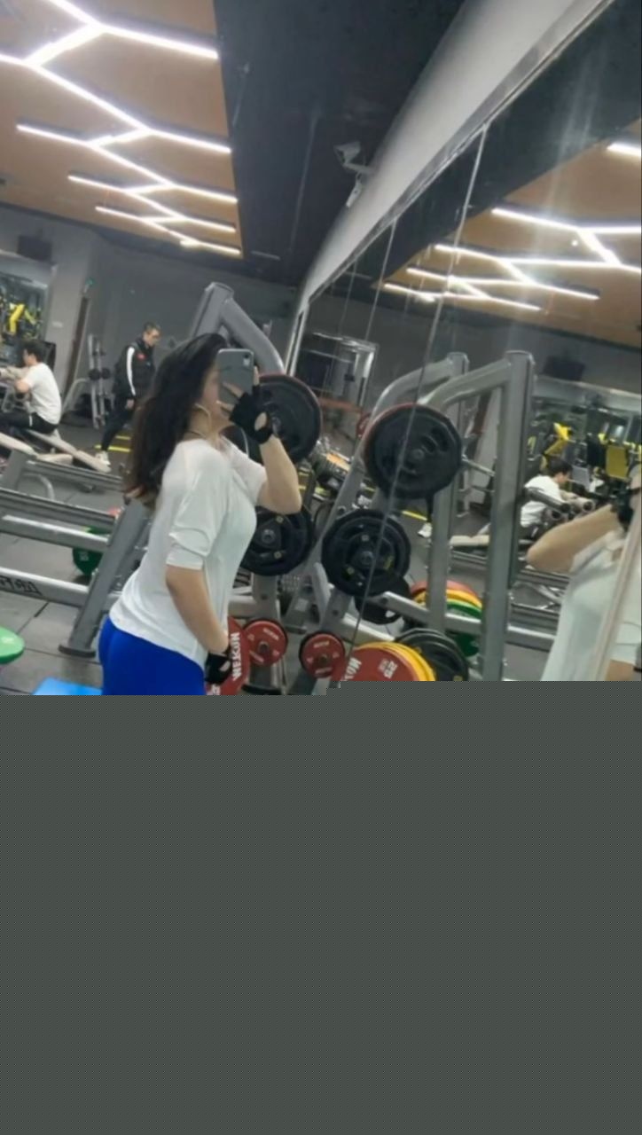健身猛男调教极品身材骚母狗7 健身猛男调教极品身材骚母狗7