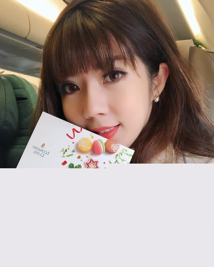 高颜值人妻Qbee张比比出轨情人视频曝光14 高颜值人妻Qbee张比比出轨情人视频曝光14