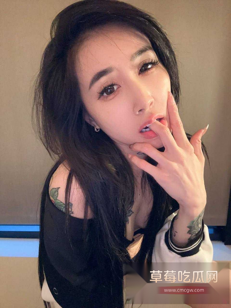 1(5) 1(5)