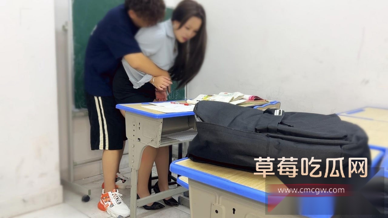 侄子持刀强奸补习老师 2 侄子持刀强奸补习老师 2