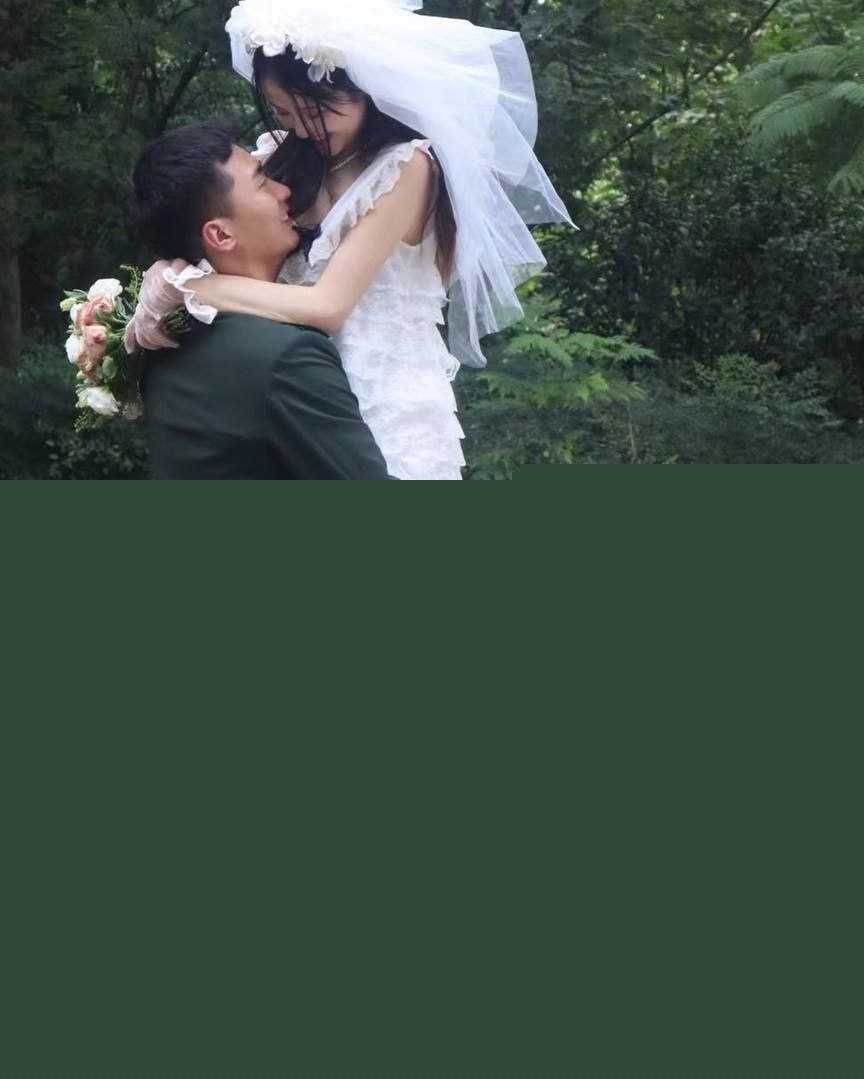 3 3