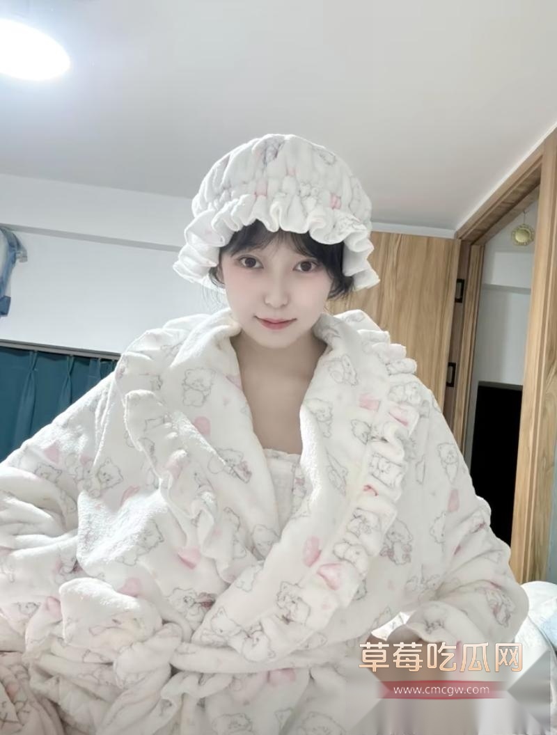 抖音10万粉丝网红晗小 5 抖音10万粉丝网红晗小 5