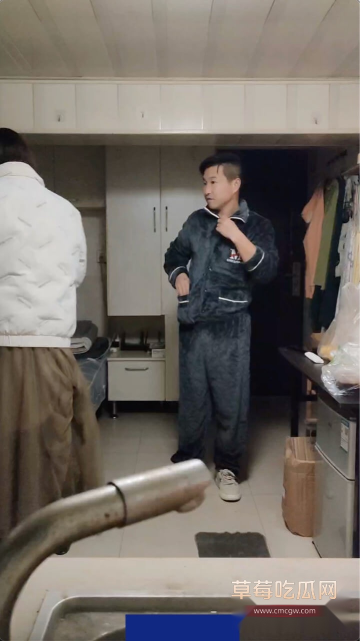 南京红姐之睡衣哥,睡衣哥闪亮登场.jpg 南京红姐之睡衣哥,睡衣哥闪亮登场.jpg