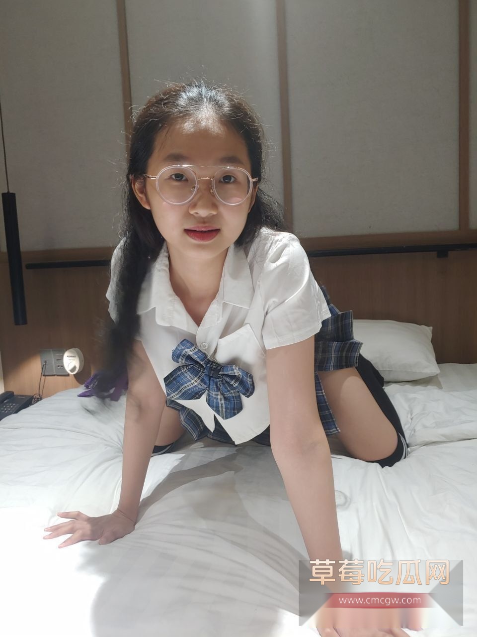 长春刚毕业的女大学生把反差玩到了极致1 长春刚毕业的女大学生把反差玩到了极致1