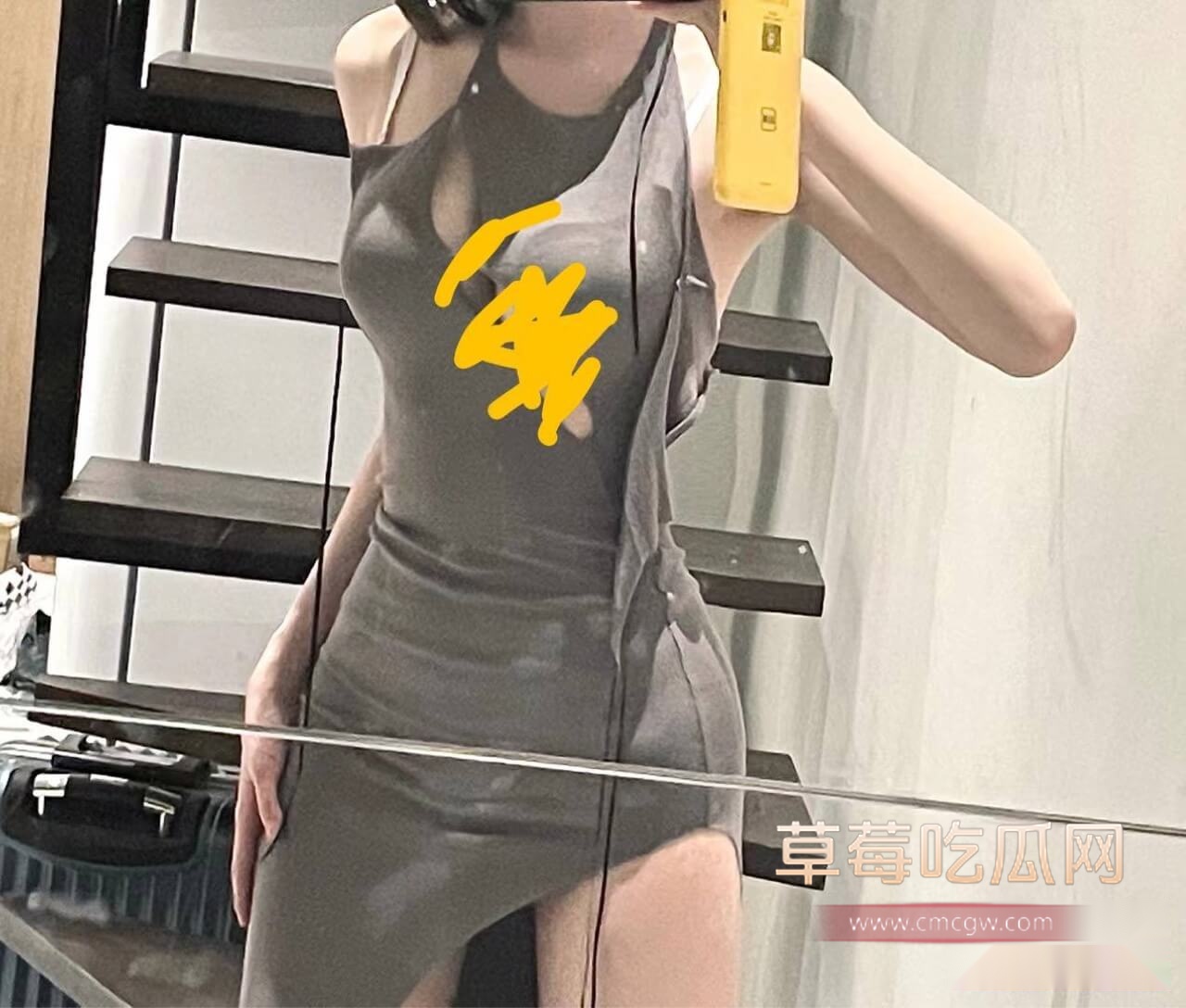 齐婧煊不露脸自拍4.jpg