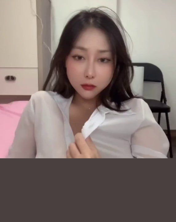推特巨乳母狗宝儿大尺度私拍流出1 推特巨乳母狗宝儿大尺度私拍流出1
