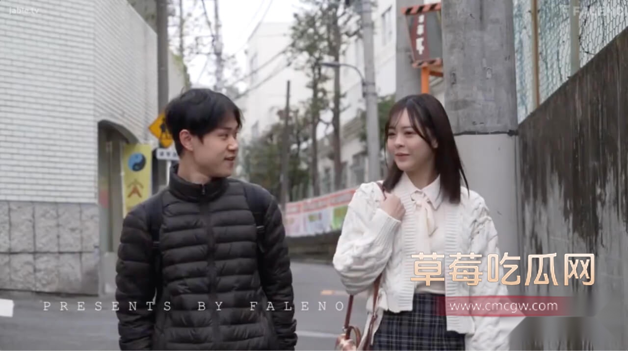 神木兰和未婚夫搬入新房.jpg