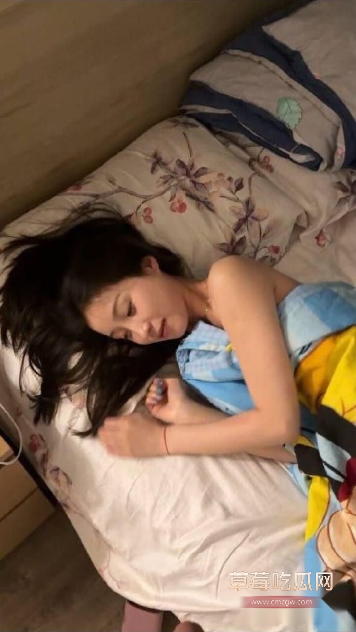 宋婷生活照照10.jpg 宋婷生活照照10.jpg