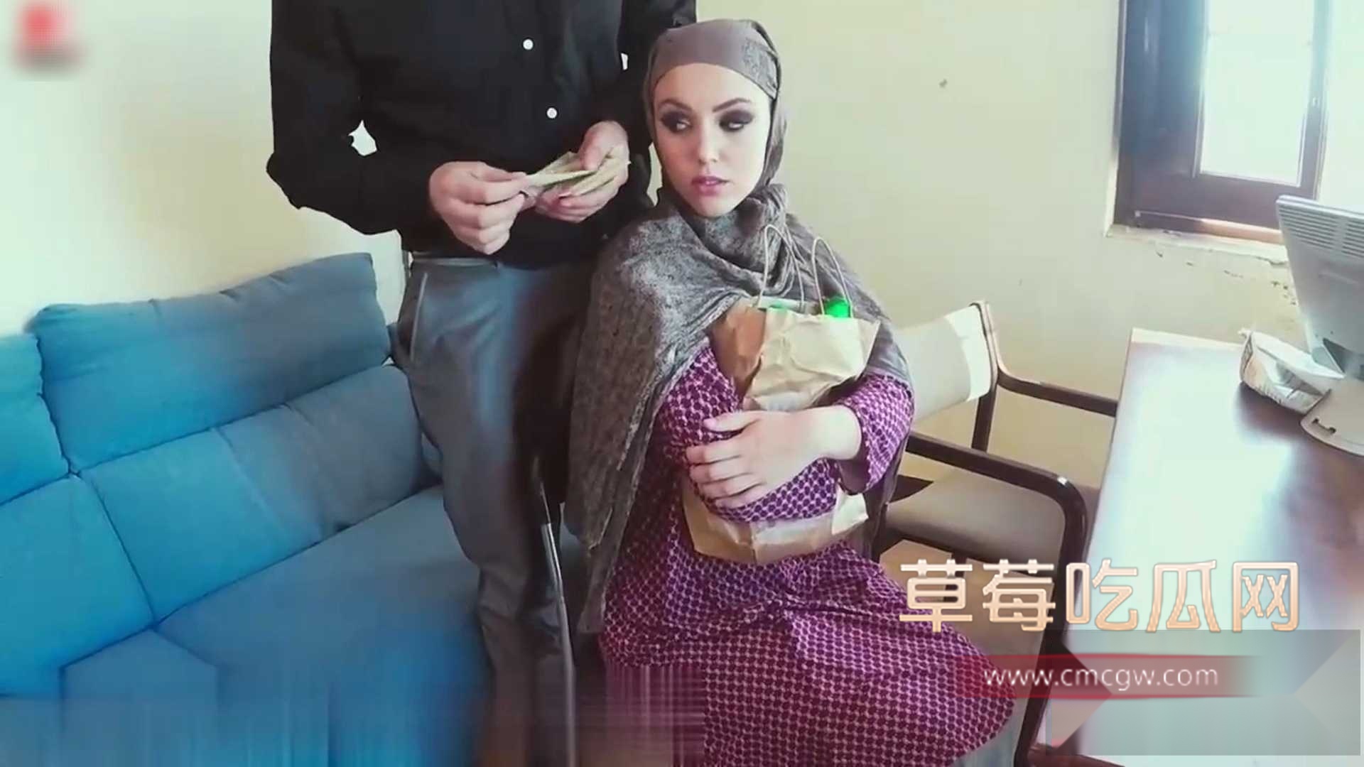 穆斯林美女与上司的无套巨屌性爱 2 穆斯林美女与上司的无套巨屌性爱 2