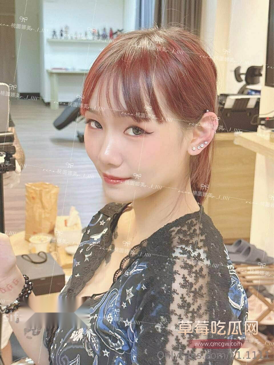 顶级骚货桃园娜美5.jpg