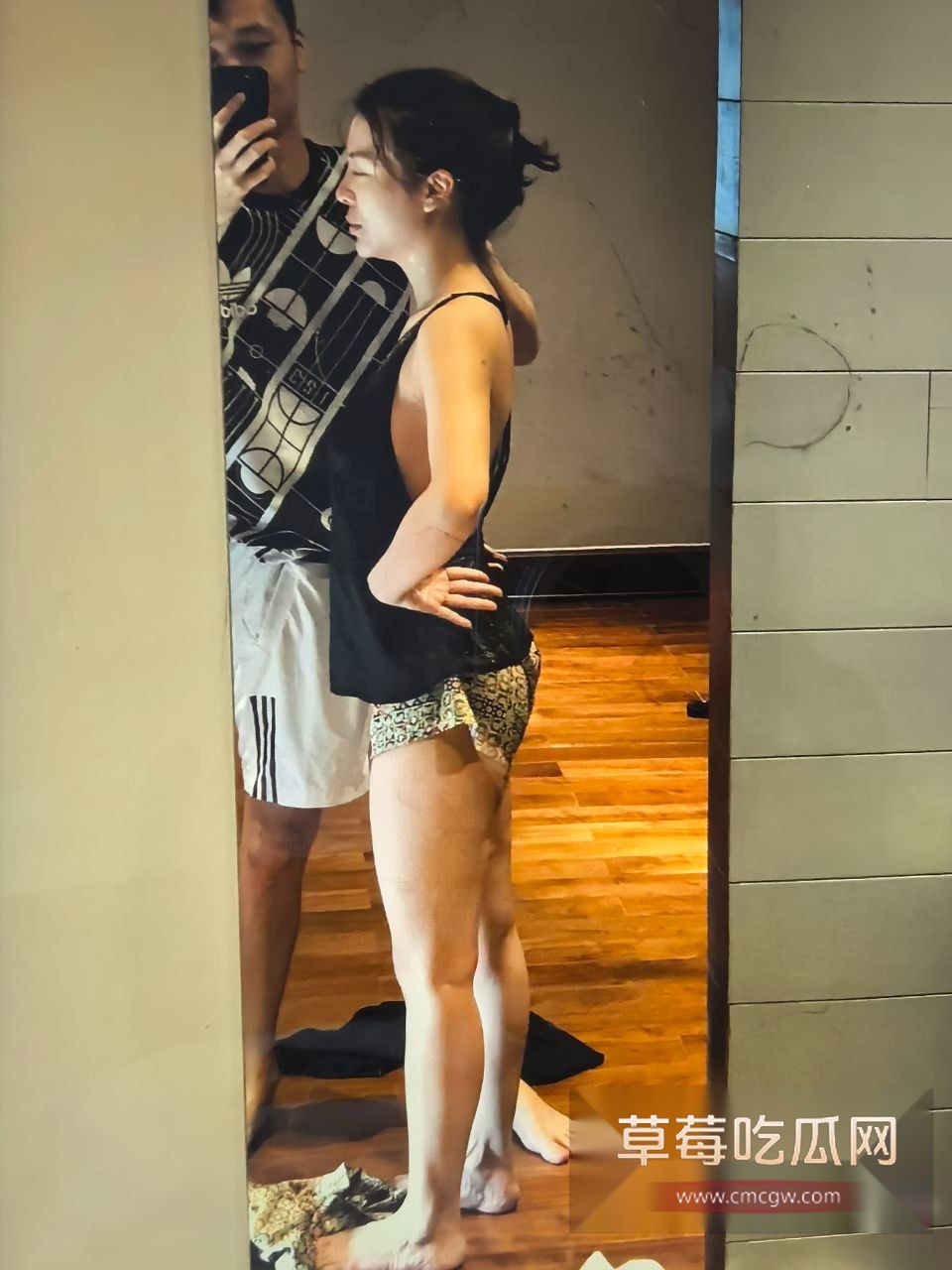 广东湛江性感富婆包养壮年小伙 26 广东湛江性感富婆包养壮年小伙 26