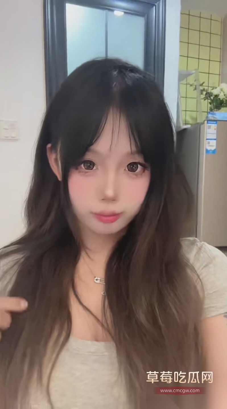 浙江宁波慈溪05年母狗王诗琴 2