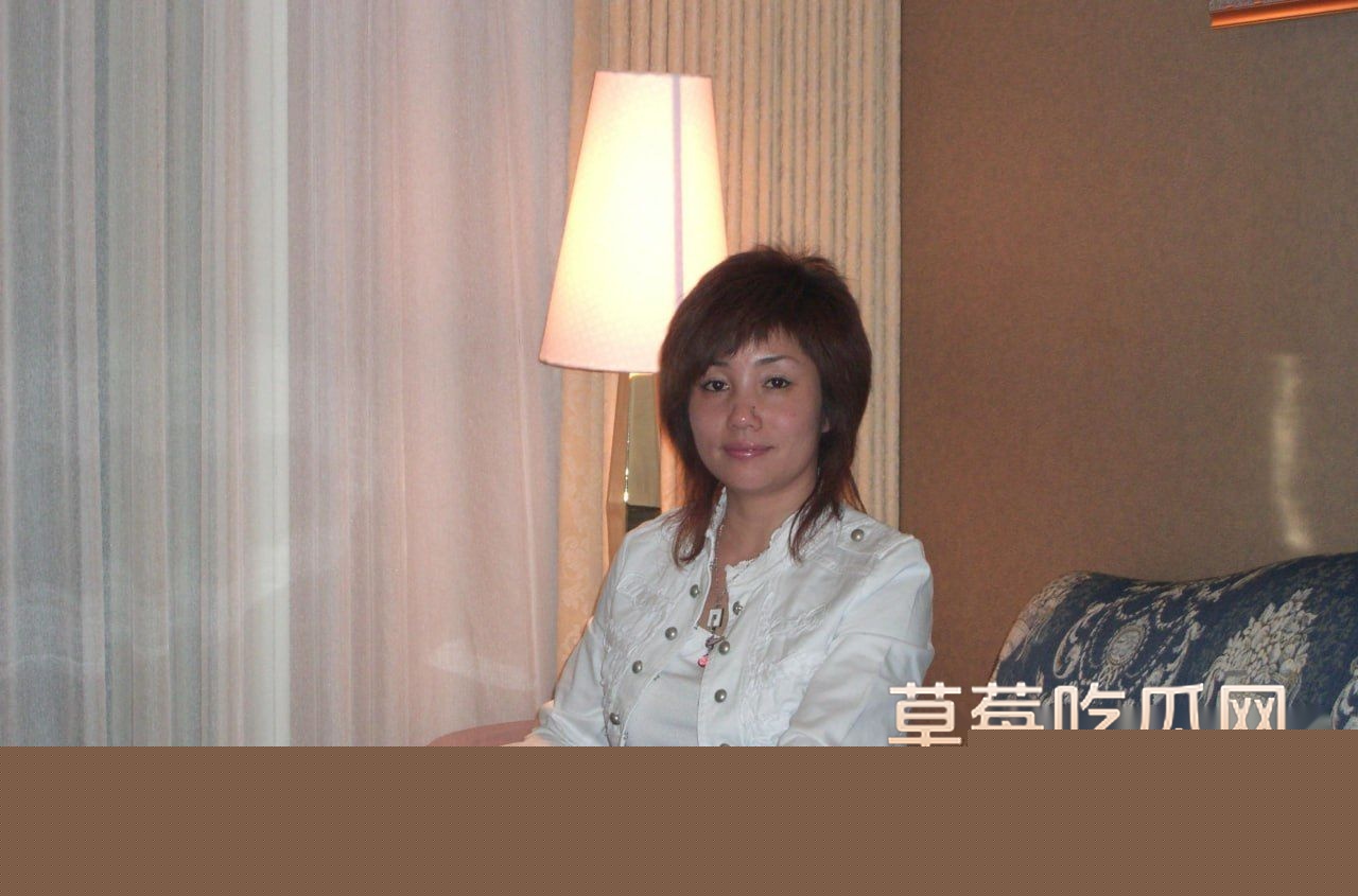 沈阳反差熟女张蕾4