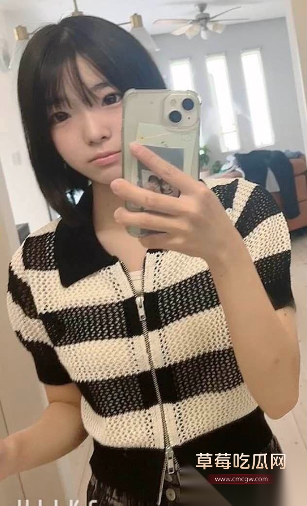 日本高颜值JK女高 14