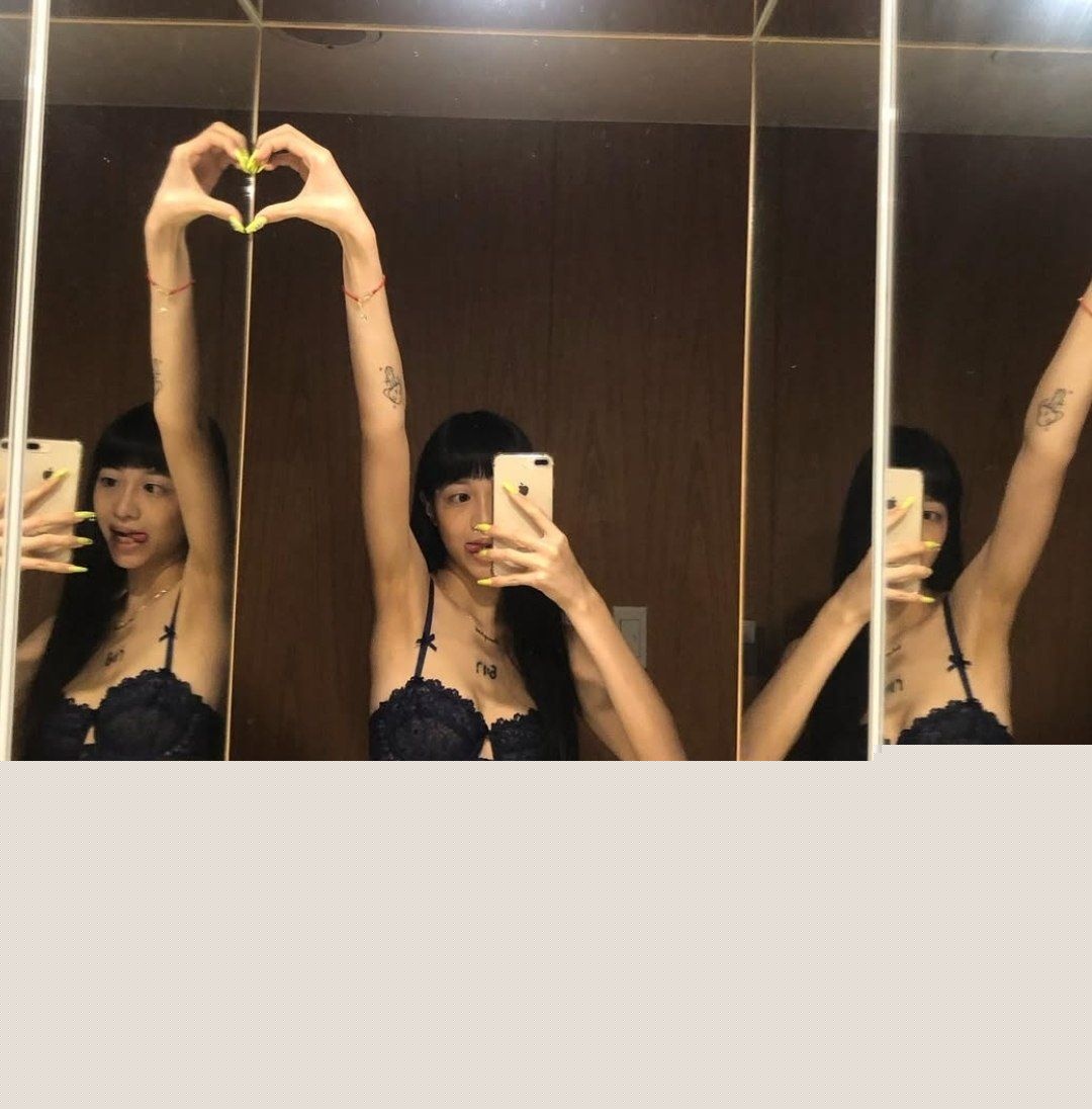 宝贝哈莉与炮友的私密自拍被曝光4 宝贝哈莉与炮友的私密自拍被曝光4