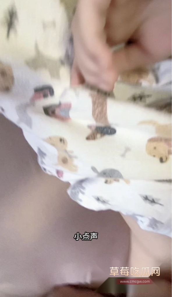 和亲侄女卧室偷情3