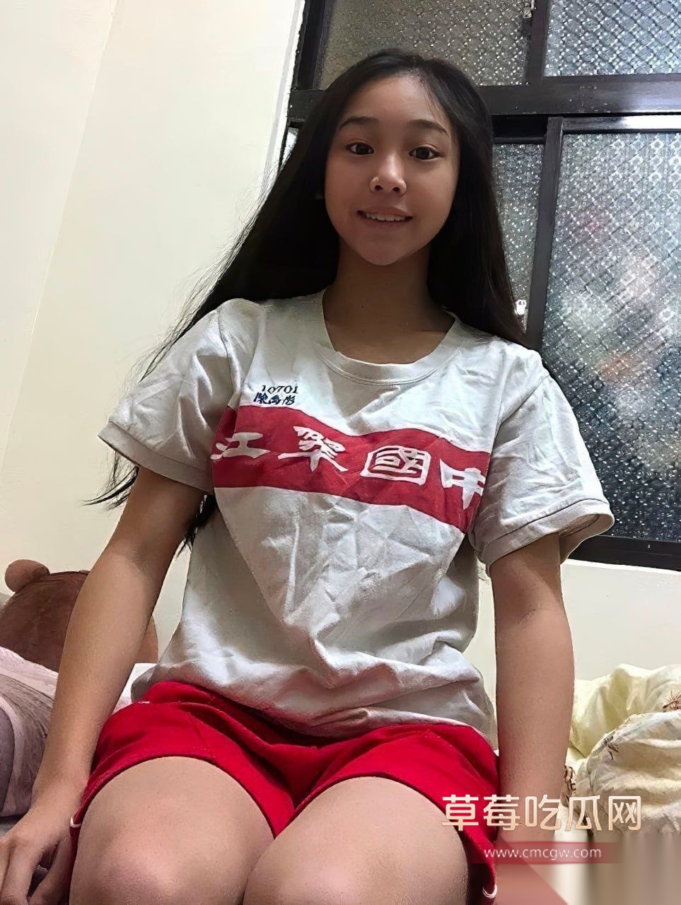 台湾高雄清纯高中生小妹 38 台湾高雄清纯高中生小妹 38