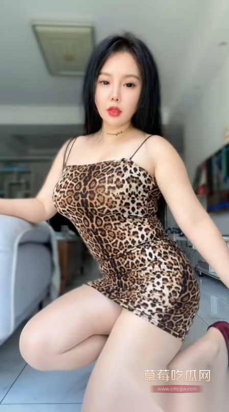 抖音14万粉巨乳网红肉咪 10