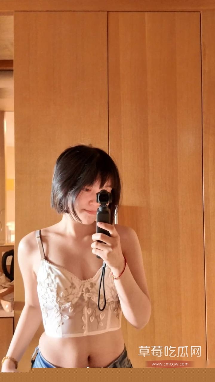 推特高颜值福利姬小梅 12 推特高颜值福利姬小梅 12
