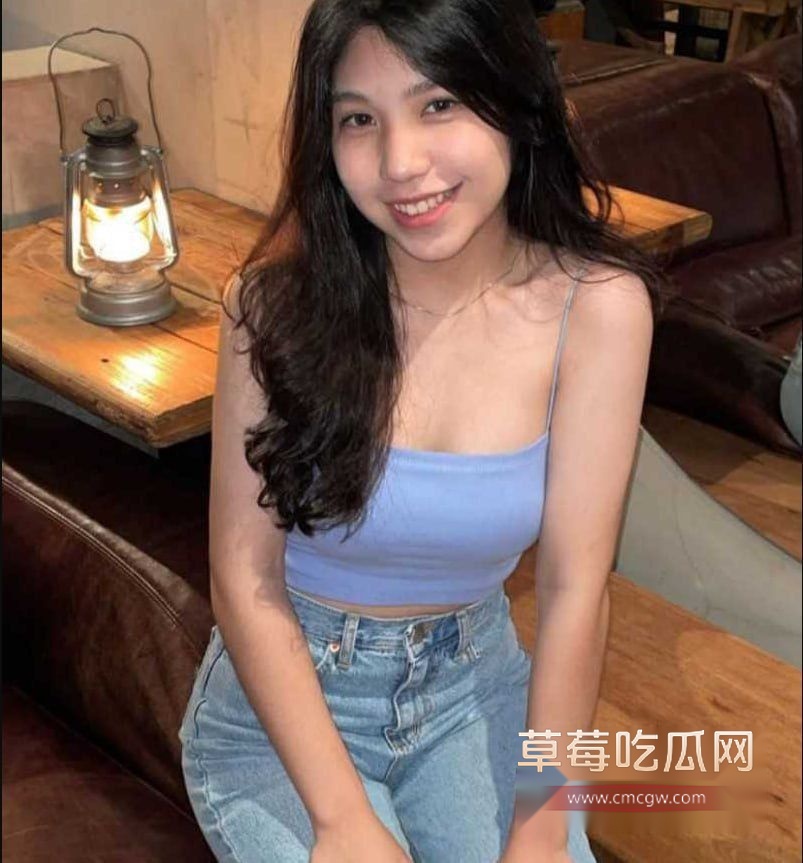 21岁车模蔡咏淇8