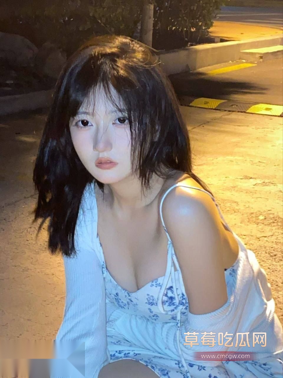 女大学生6.jpg 女大学生6.jpg