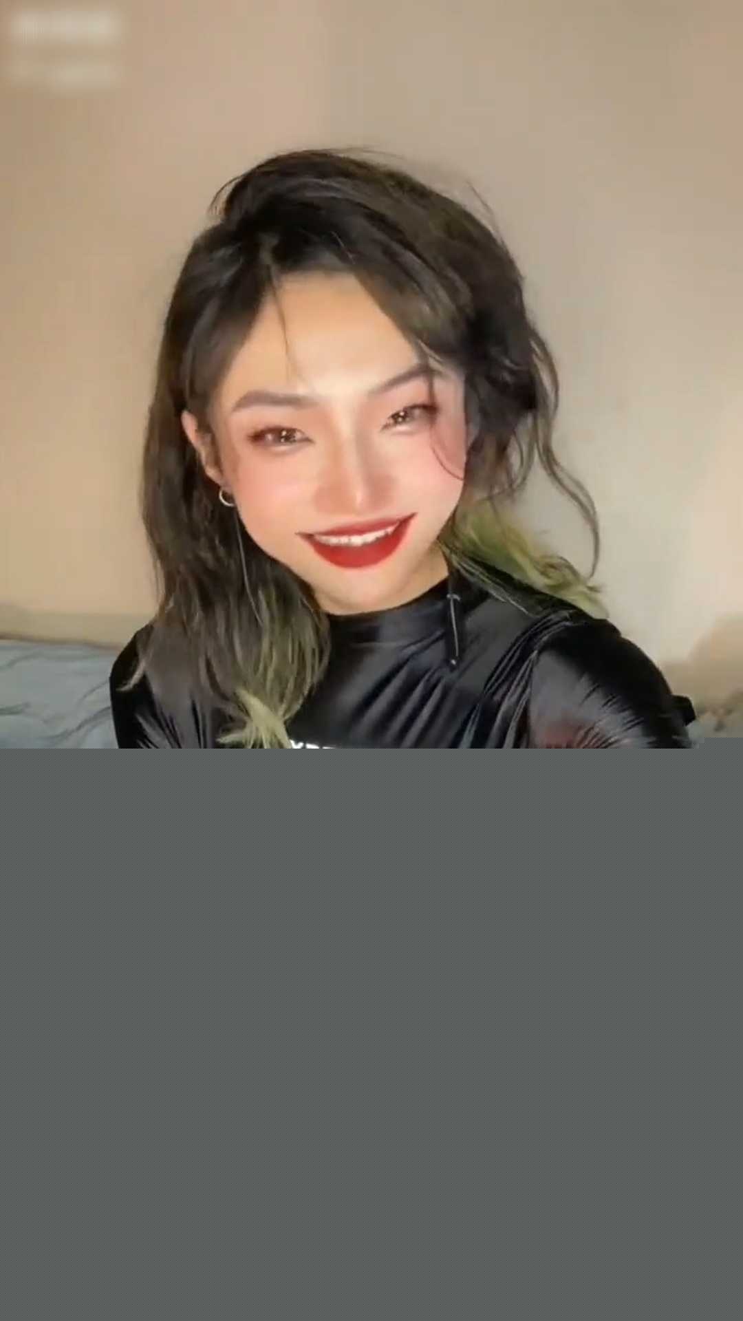 抽象男娘玩猪肉飞机杯 1 抽象男娘玩猪肉飞机杯 1