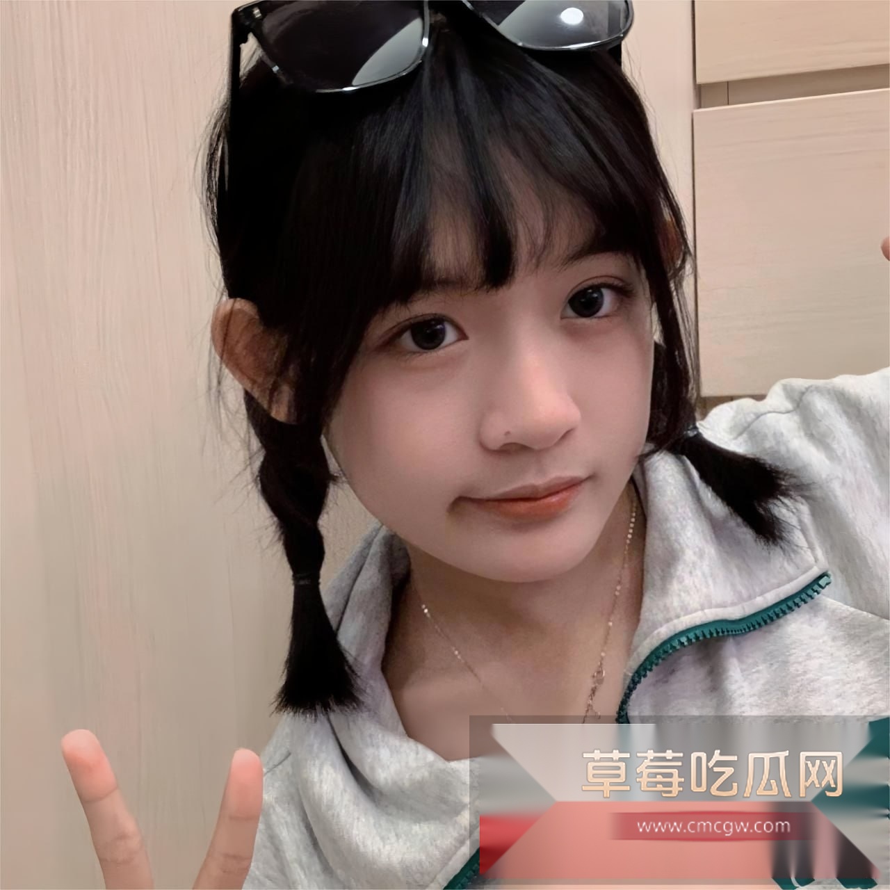 张砚3.jpg 张砚3.jpg