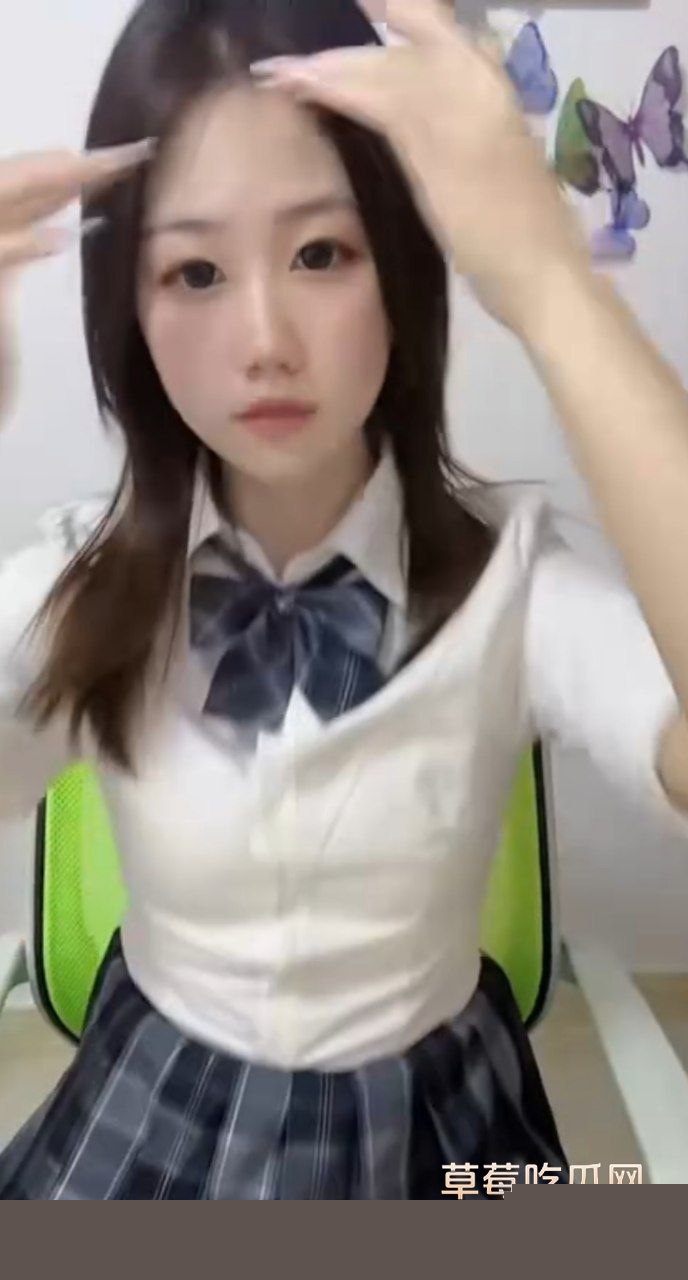 性感极品身材眼镜妹 31 性感极品身材眼镜妹 31