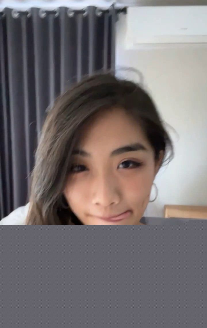 推特反差博主兔子布朗尼自拍福利4