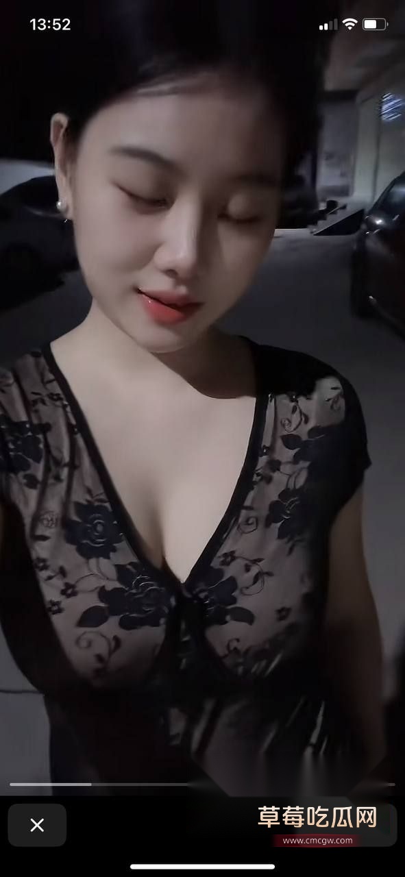 抖音御姐强姨跟榜一1v1裸聊5